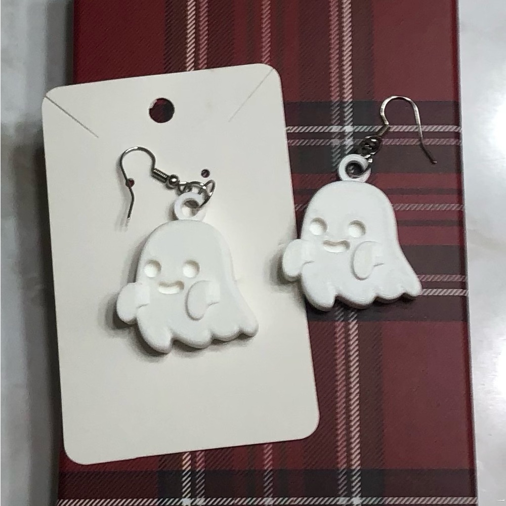 3D-Printed Ghost Earrings